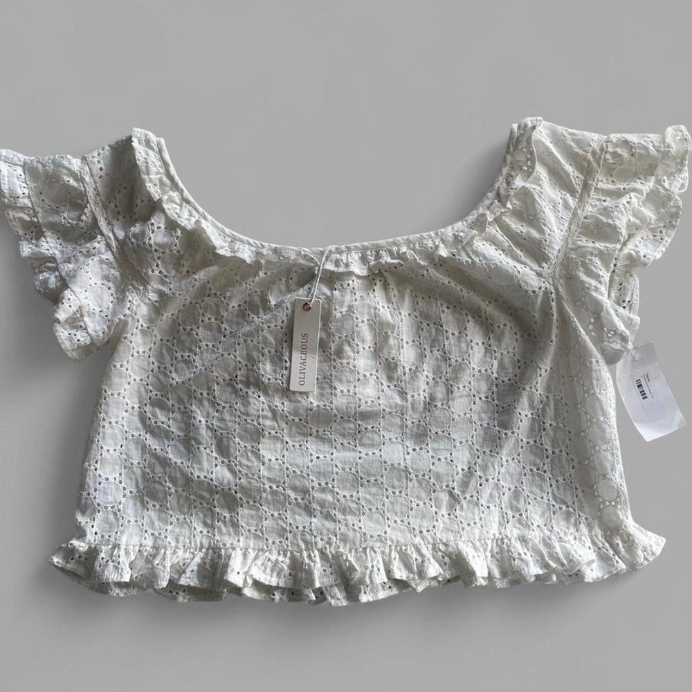 Olivaceous Eyelet Blouse - Picture 2 of 2
